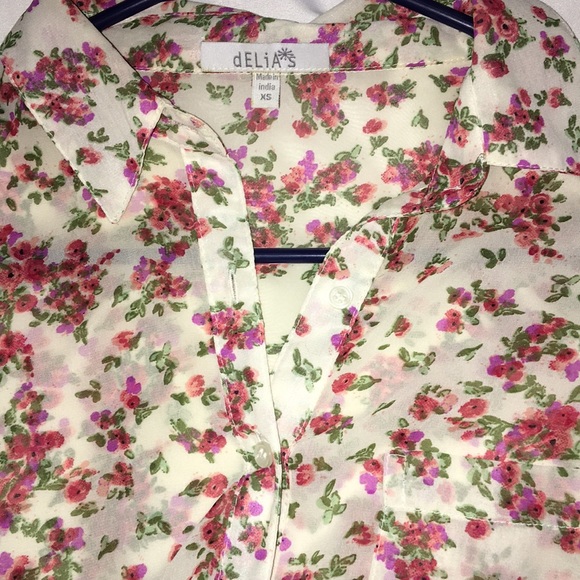 Floral blouse - Picture 2 of 2